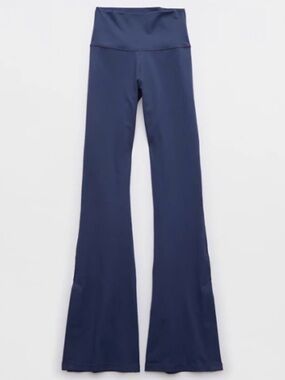 aerie Offline The Hugger Navy High-Rise Flare Leggings Med